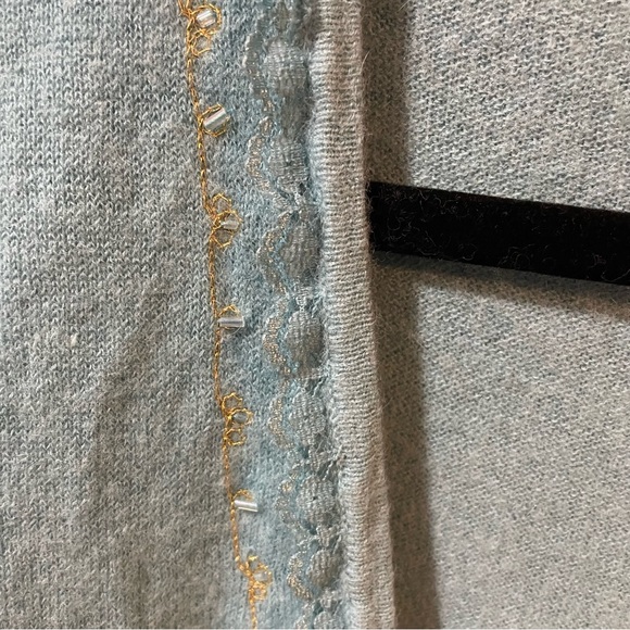Kenzie Light green mint.V- neck Cardigan Sweater XL lace trim - great condition - Picture 5 of 8